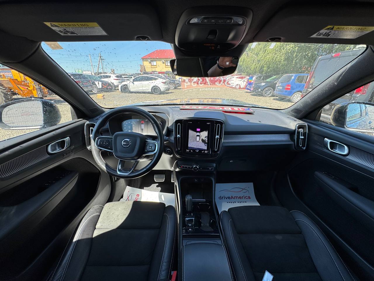2021 VOLVO XC40 T5 R-DESIGN