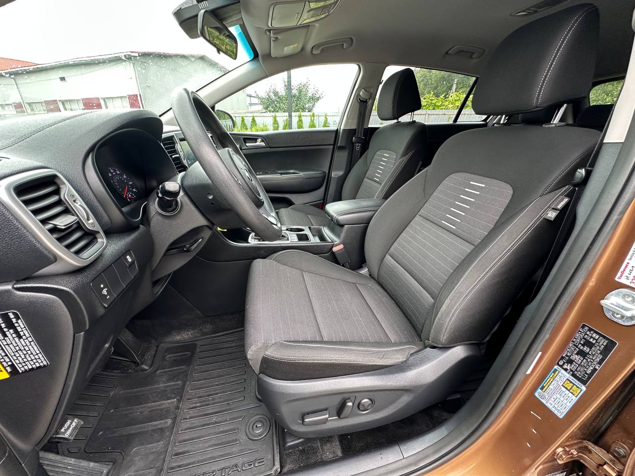 2017 KIA SPORTAGE LX