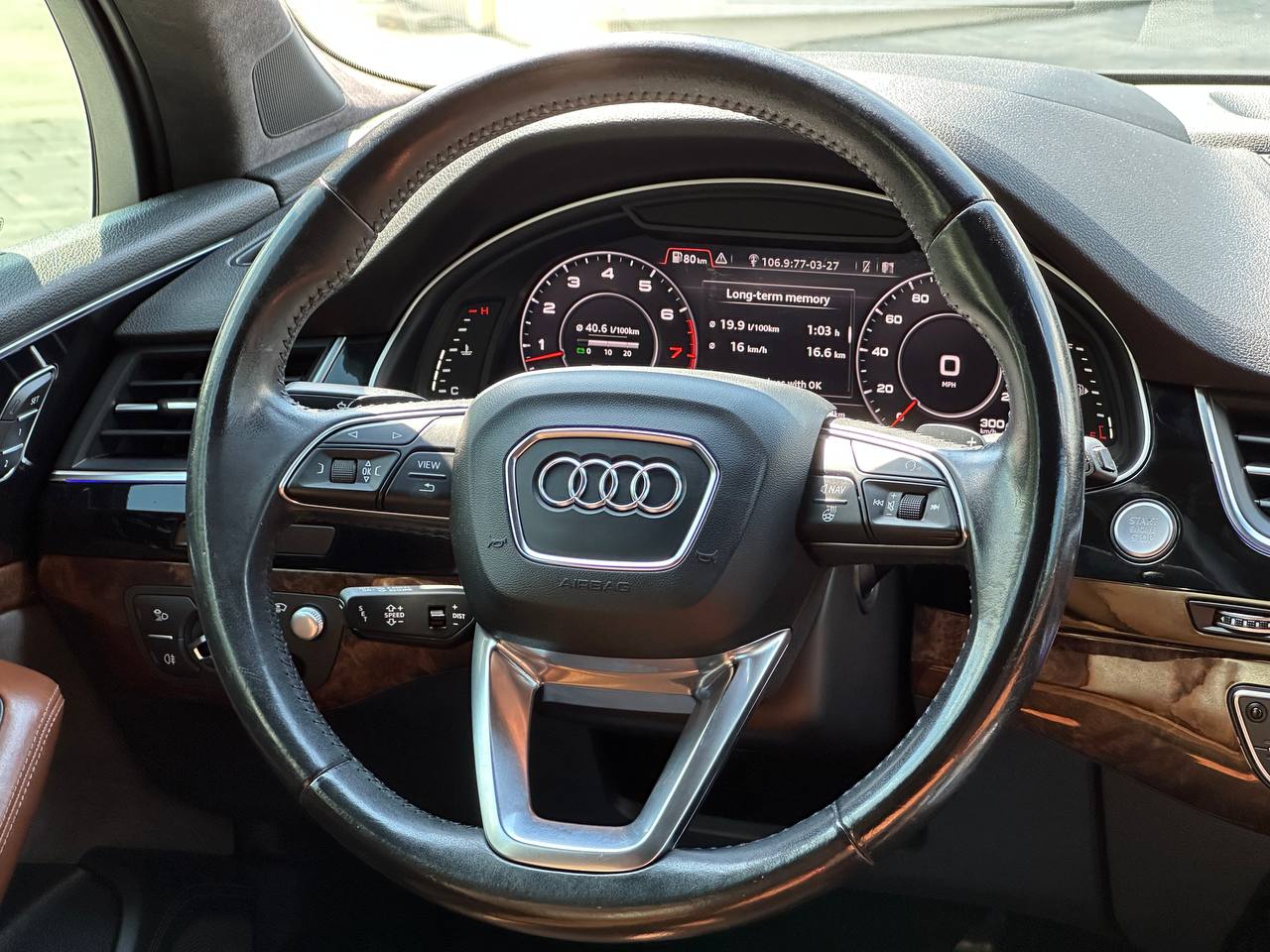 2017 AUDI Q7 PRESTIGE