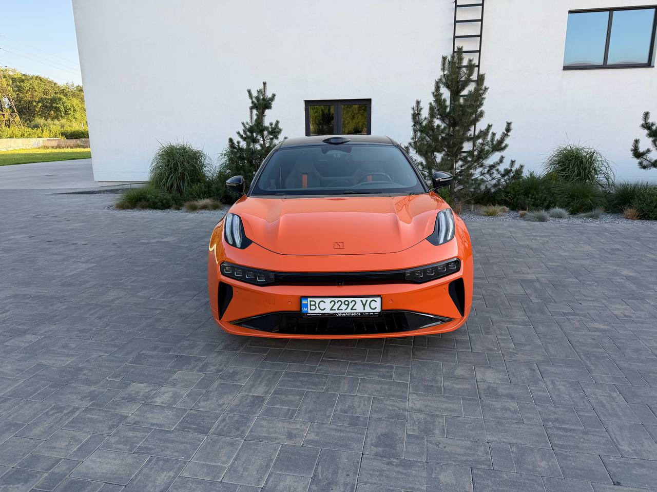2024 ZEEKR 001