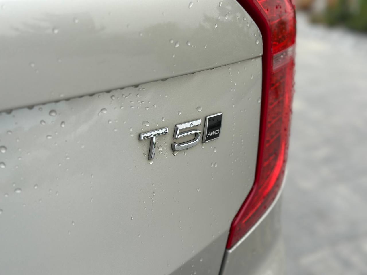 2016 VOLVO XC90 T5 AWD