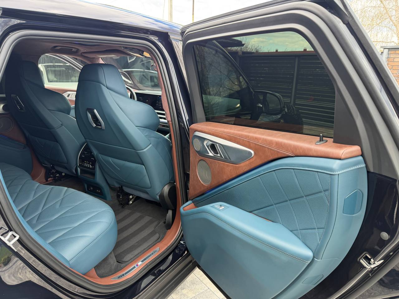 2023 BMW XM