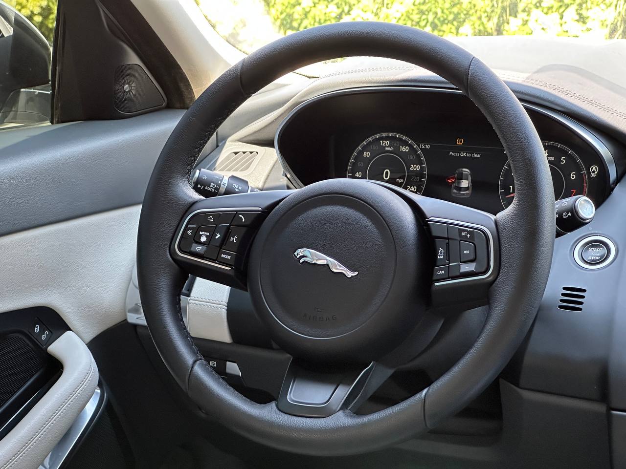 2020 JAGUAR E-PACE