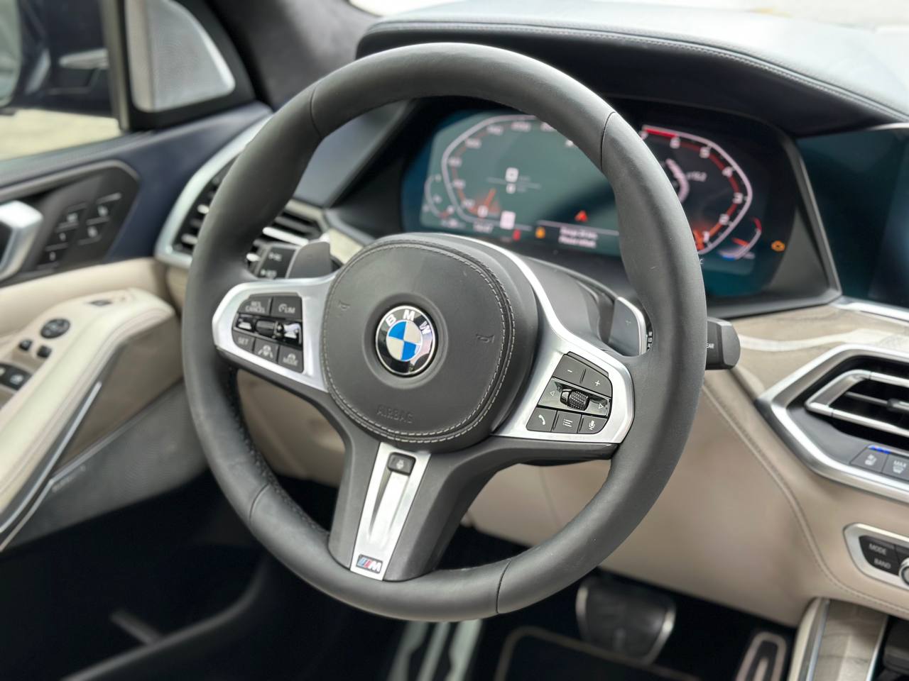 2020 BMW X5 M50i