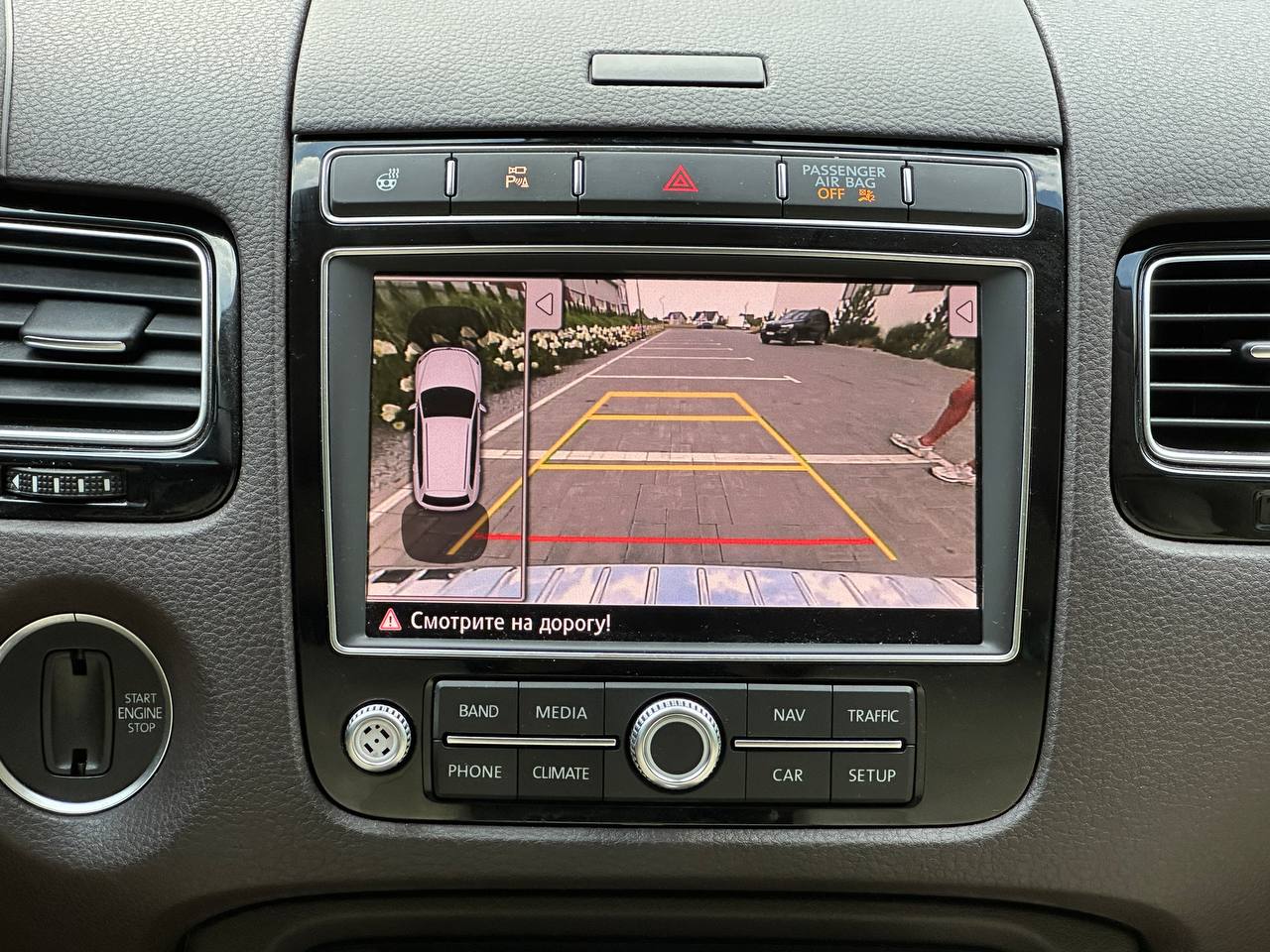 VOLKSWAGEN TOUAREG 2015