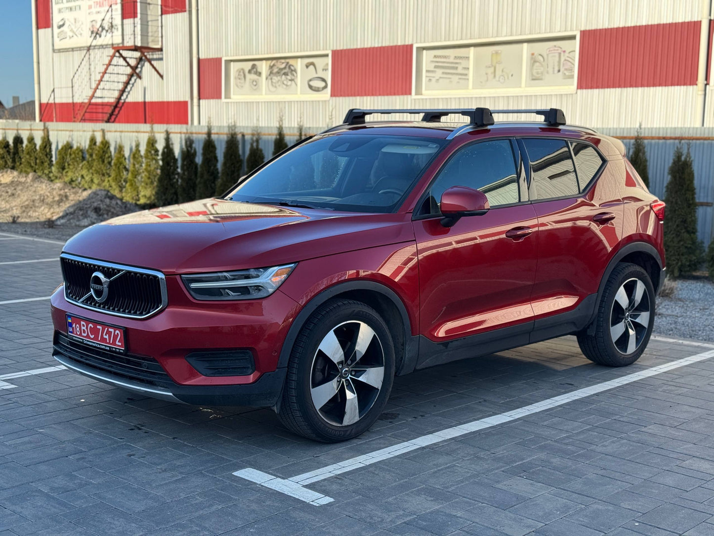 2019 VOLVO XC40 T5 MOMENTUM