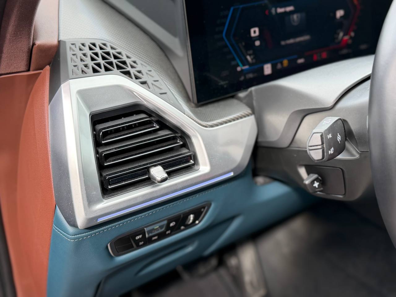 2023 BMW XM