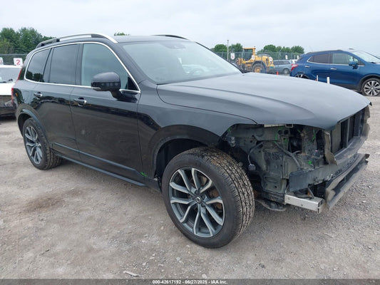 Volvo XC90 T6 MOMENTUM