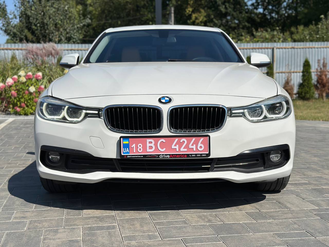BMW 320 LCI