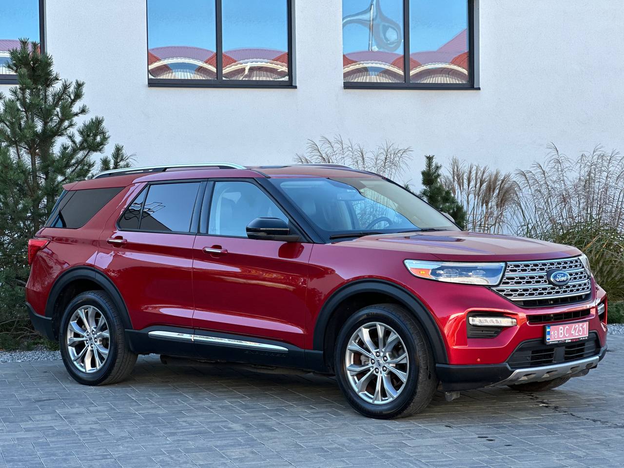 FORD EXPLORER LIMITED