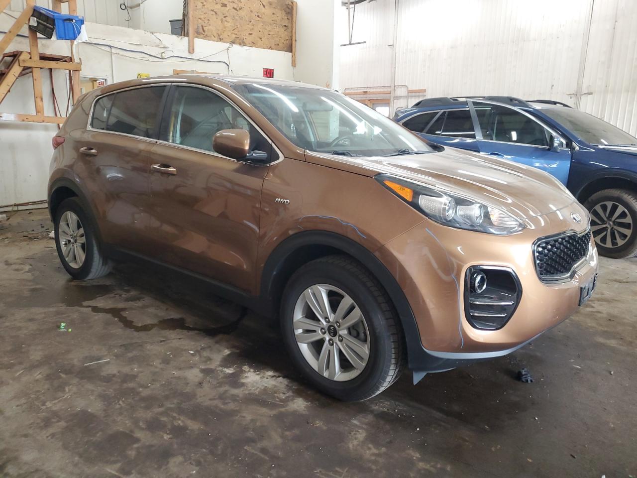 KIA SPORTAGE LX