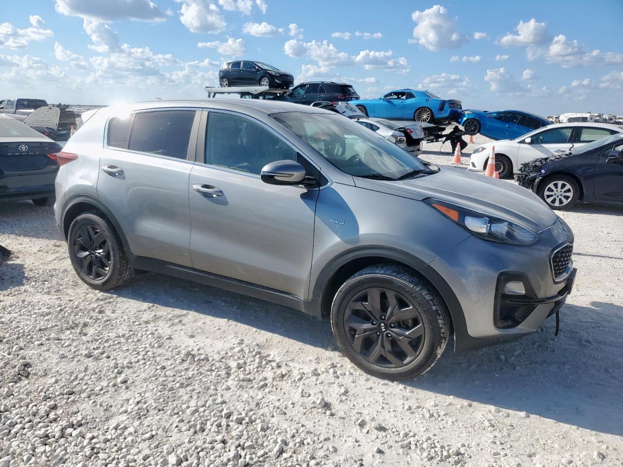 KIA SPORTAGE LX