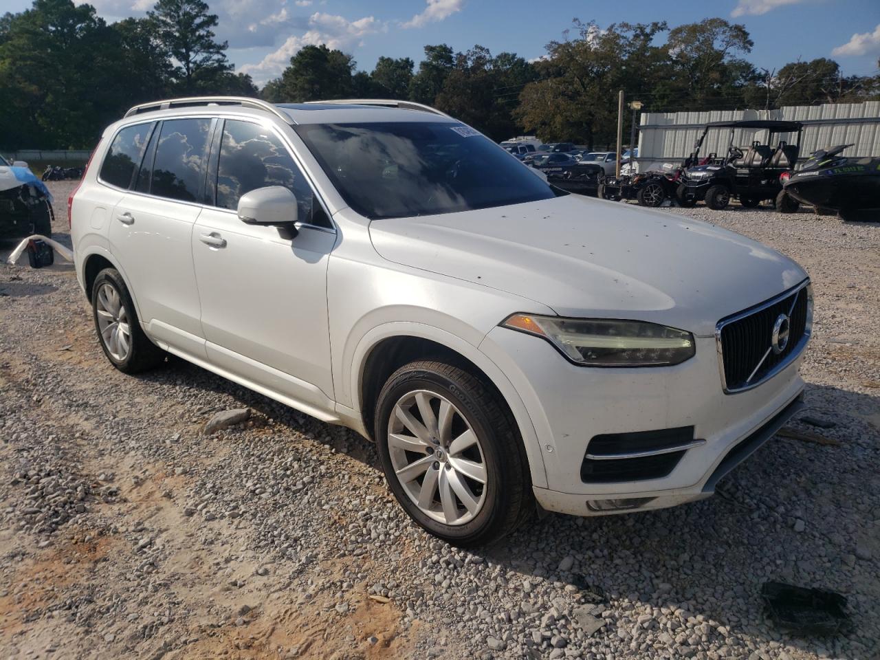 VOLVO XC90 T6 MOMENTUM