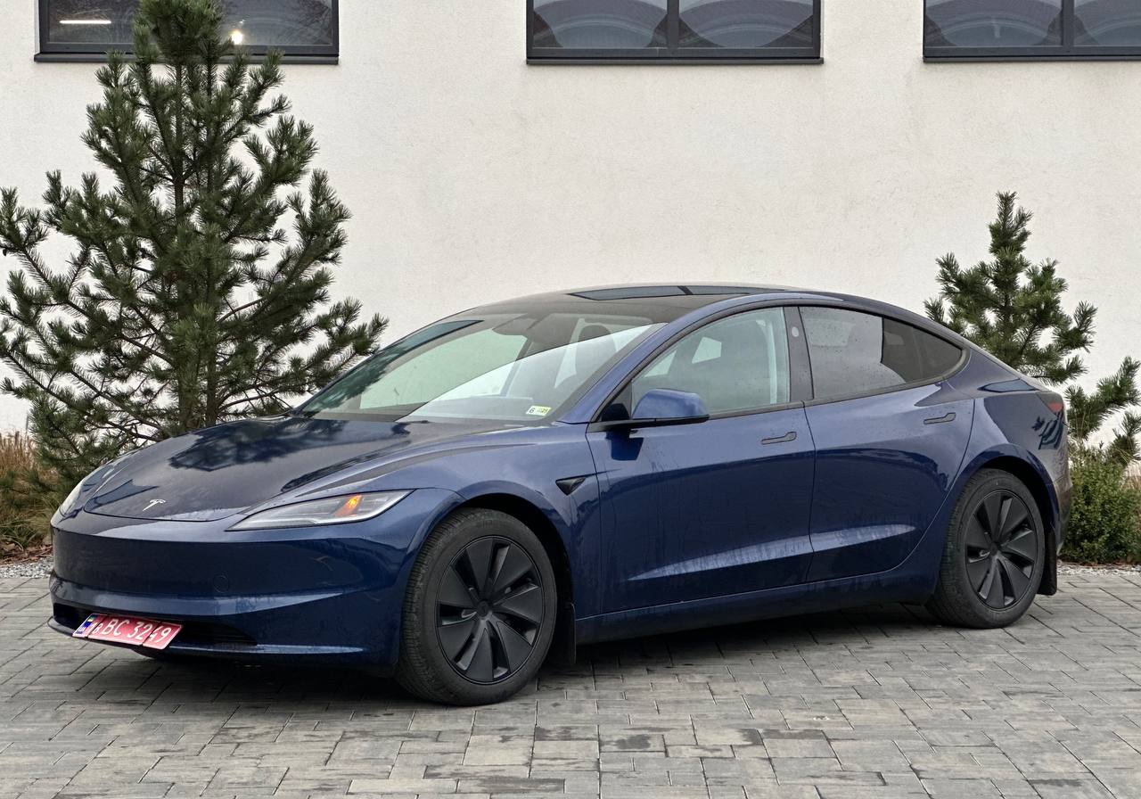 2024 TESLA MODEL 3 RWD SR