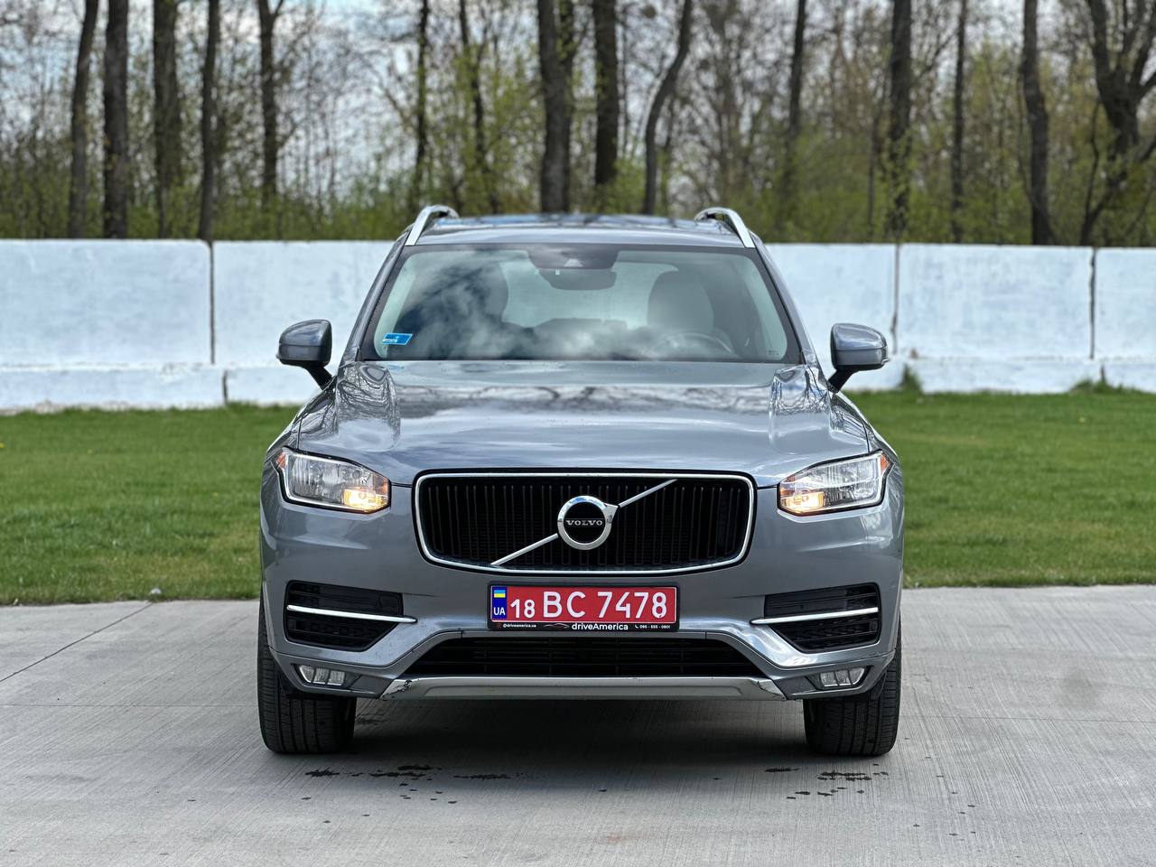 2016 VOLVO XC90 T6 MOMENTUM