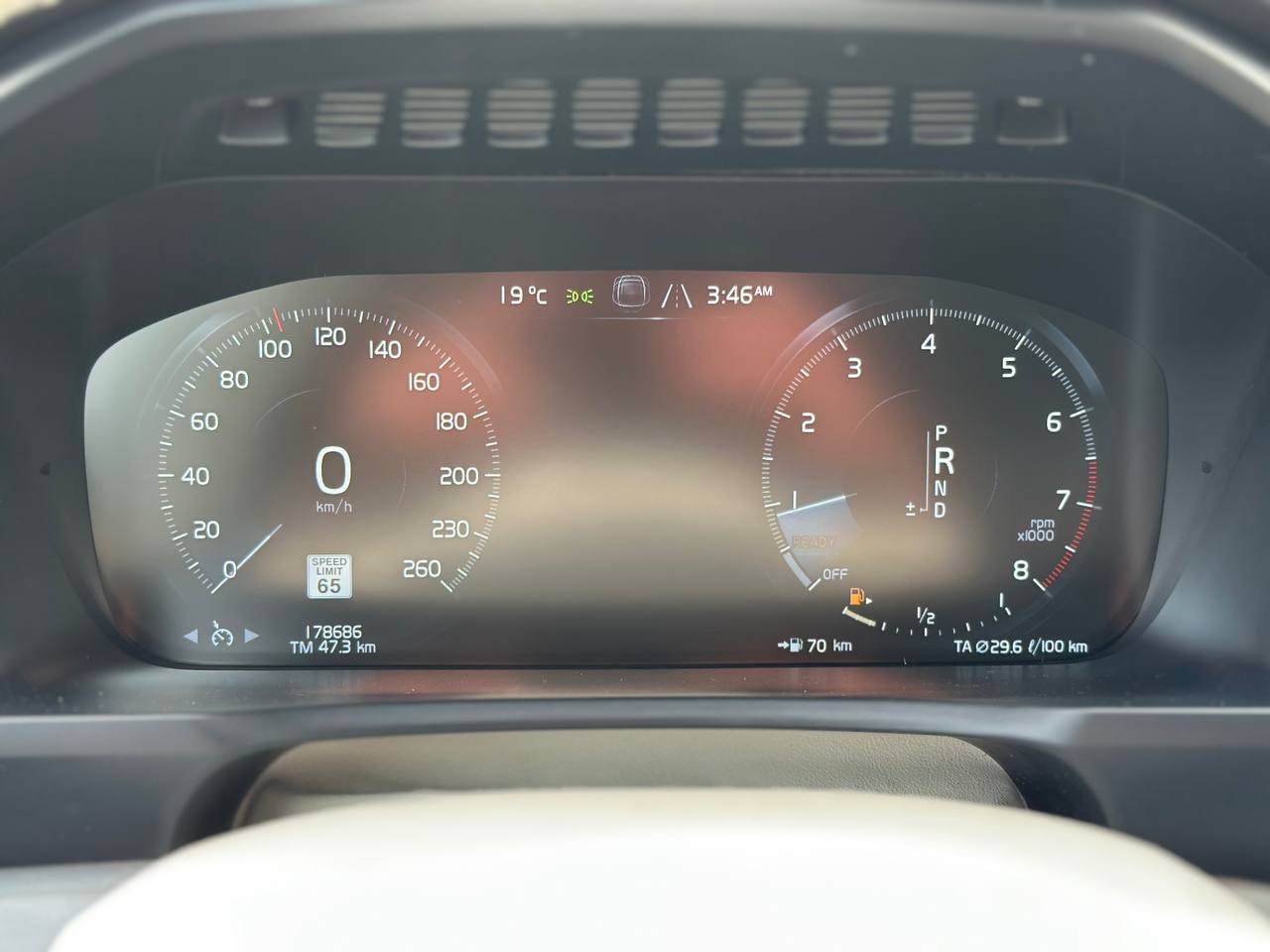 2016 VOLVO XC90 T5 AWD