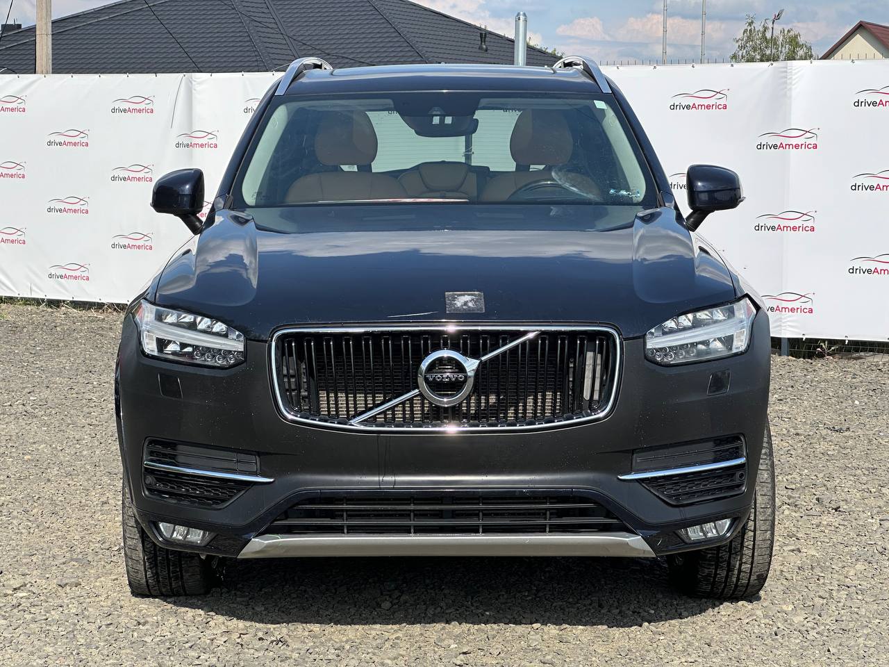2016 VOLVO XC90 T6 MOMENTUM
