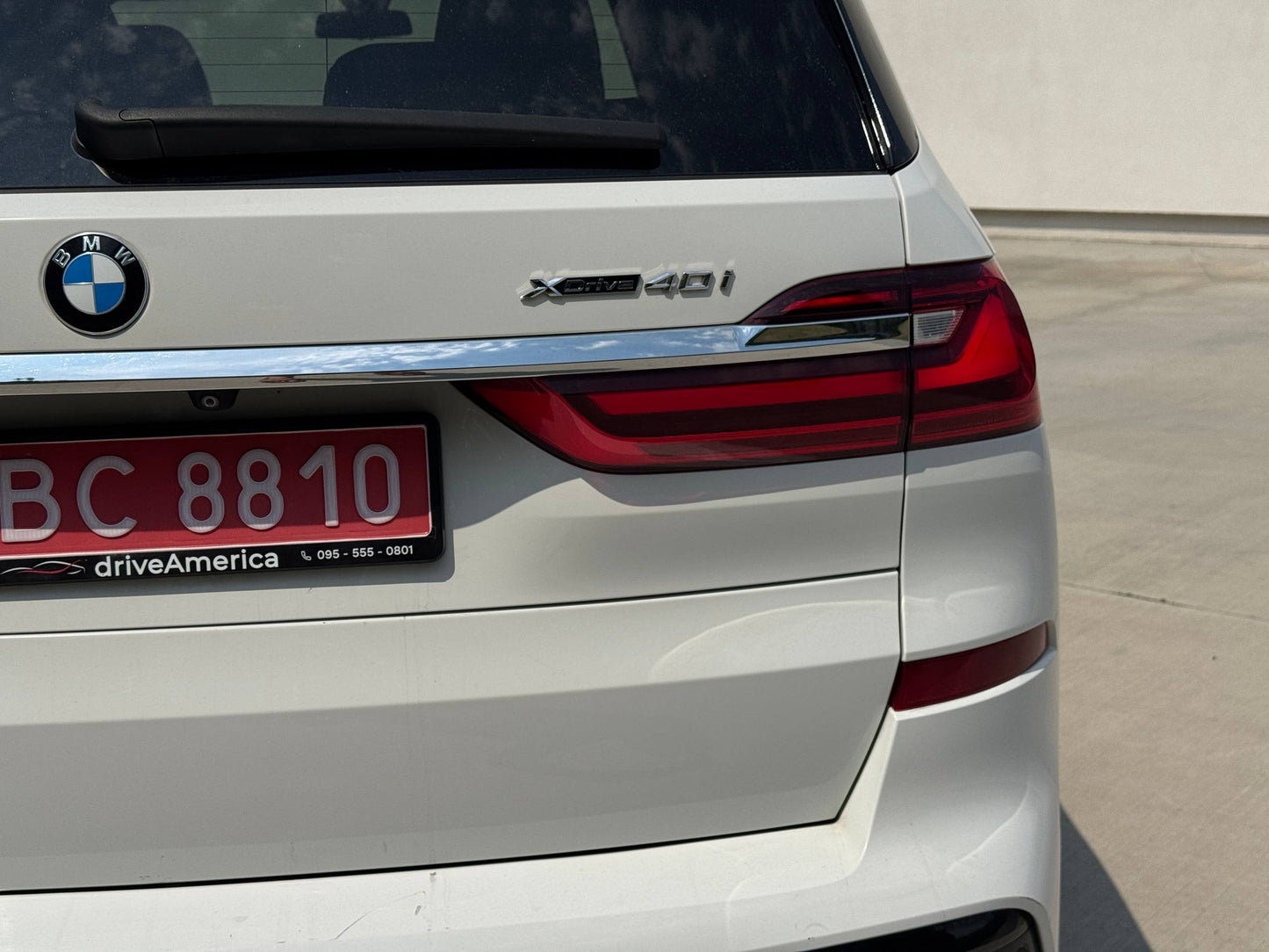 2019 BMW X7 40i M-SPORT