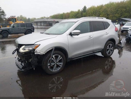 2017 NISSAN ROGUE SL