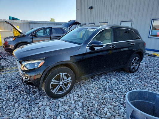 2016 MERCEDES-BENZ GLC 300 4MATIC