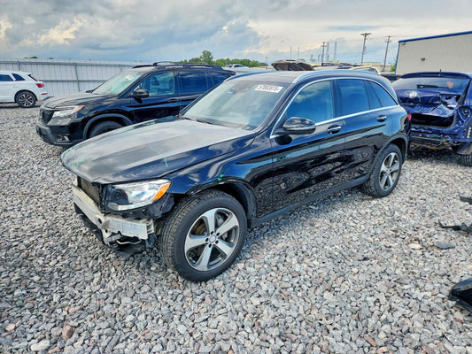 2017 MERCEDES-BENZ GLC 300 4MATIC
