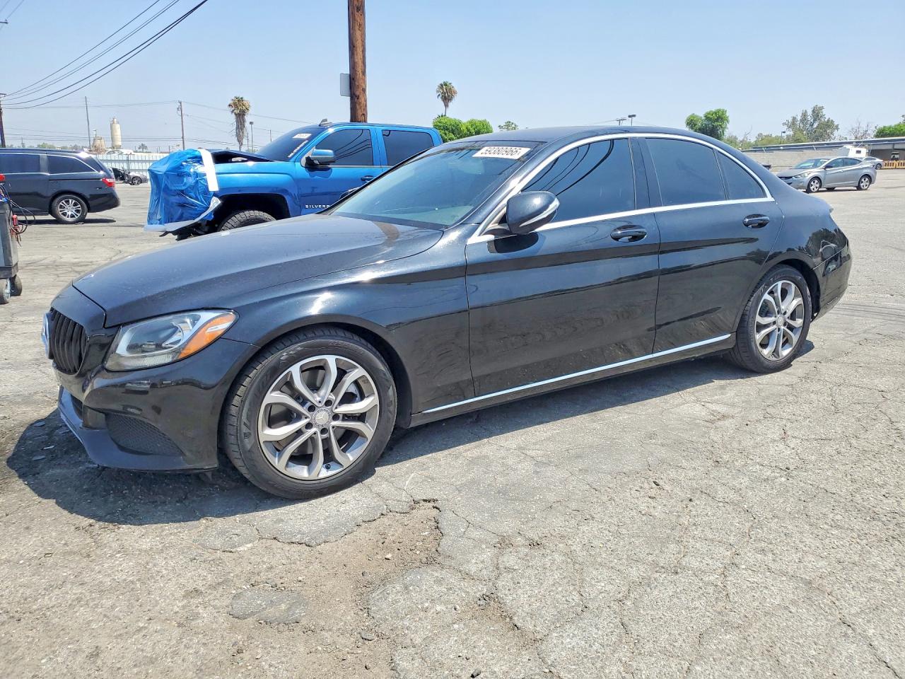 2015 MERCEDES-BENZ C 300