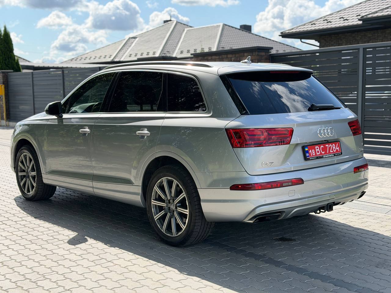 2017 AUDI Q7 PRESTIGE