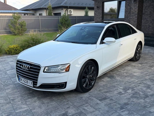 2015 AUDI A8 LONG