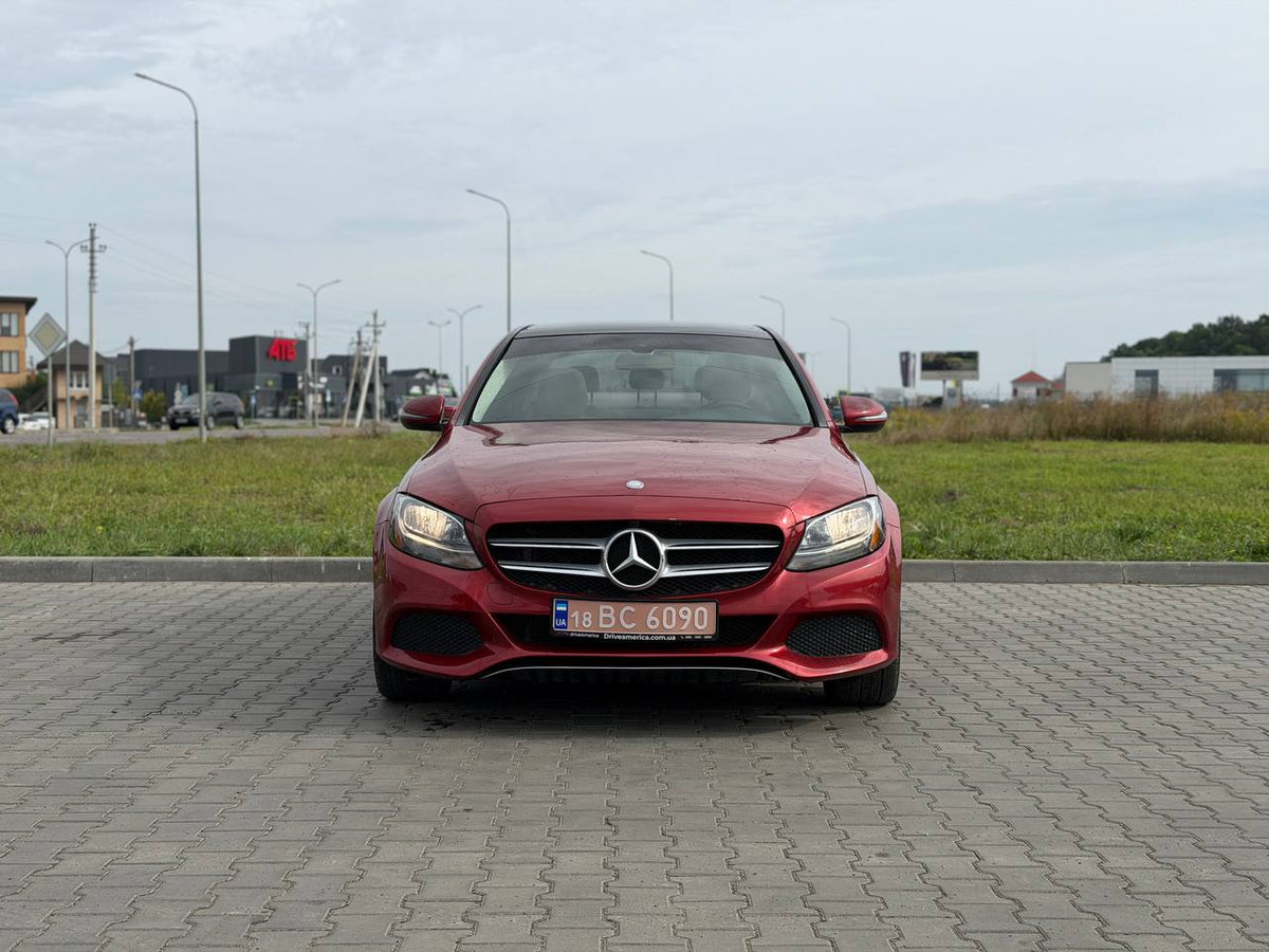 MERCEDES-BENZ C 300