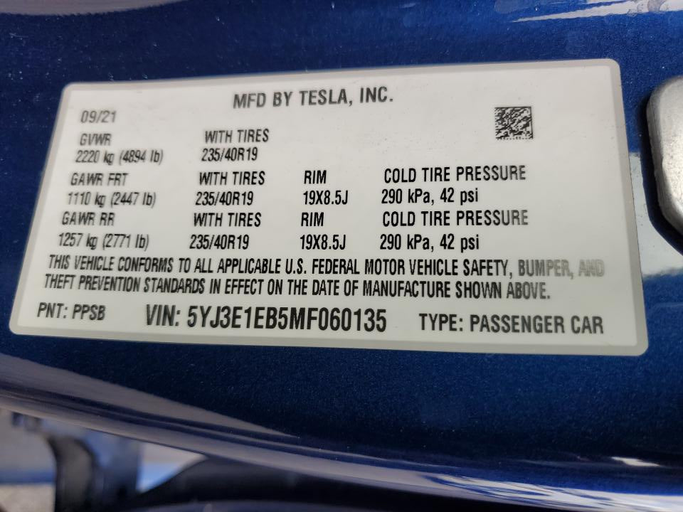 TESLA MODEL 3 LR DM