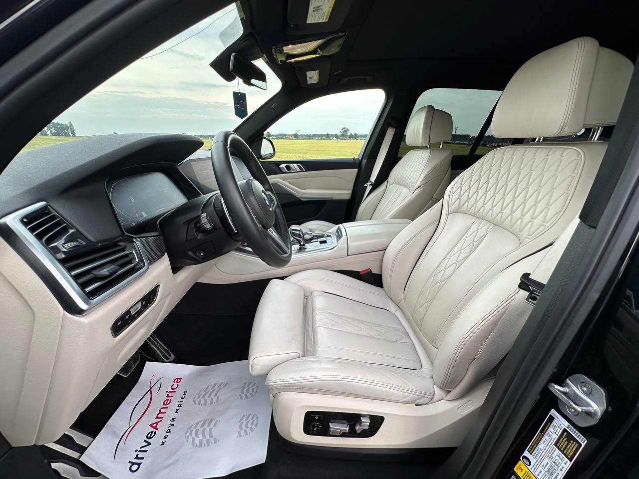 2019 BMW X5 XDRIVE 50i M-SPORT(ПНЕВМО)