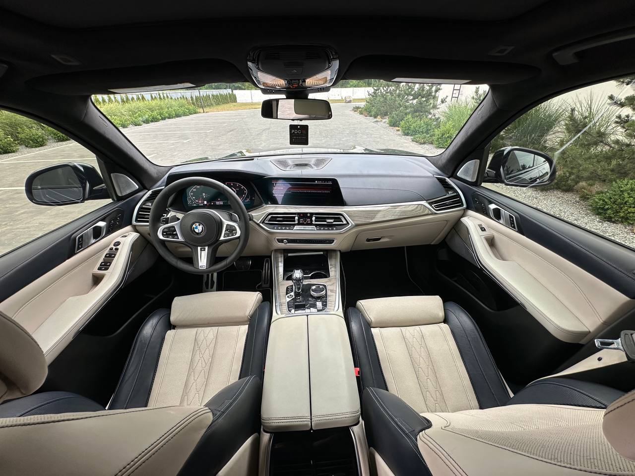 2020 BMW X5 M50i