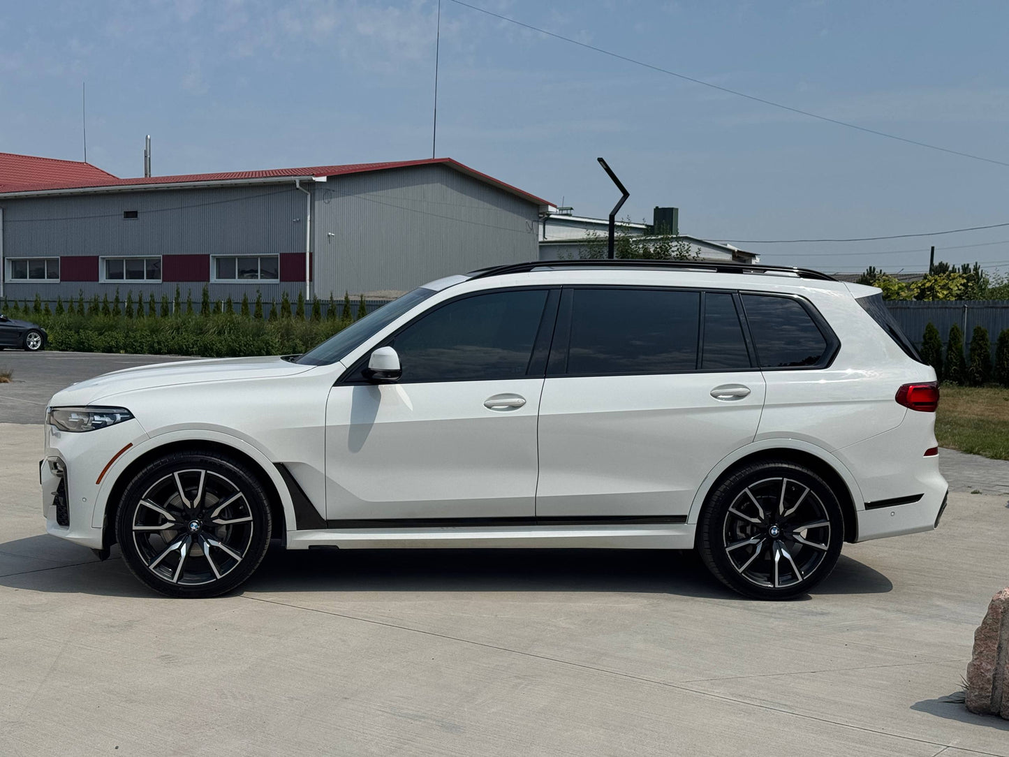 2019 BMW X7 40i M-SPORT