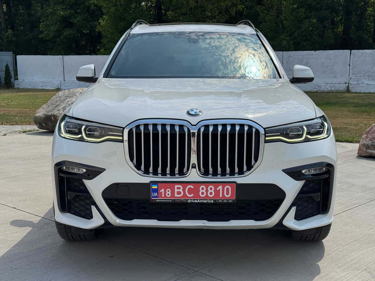 2019 BMW X7 40i M-SPORT