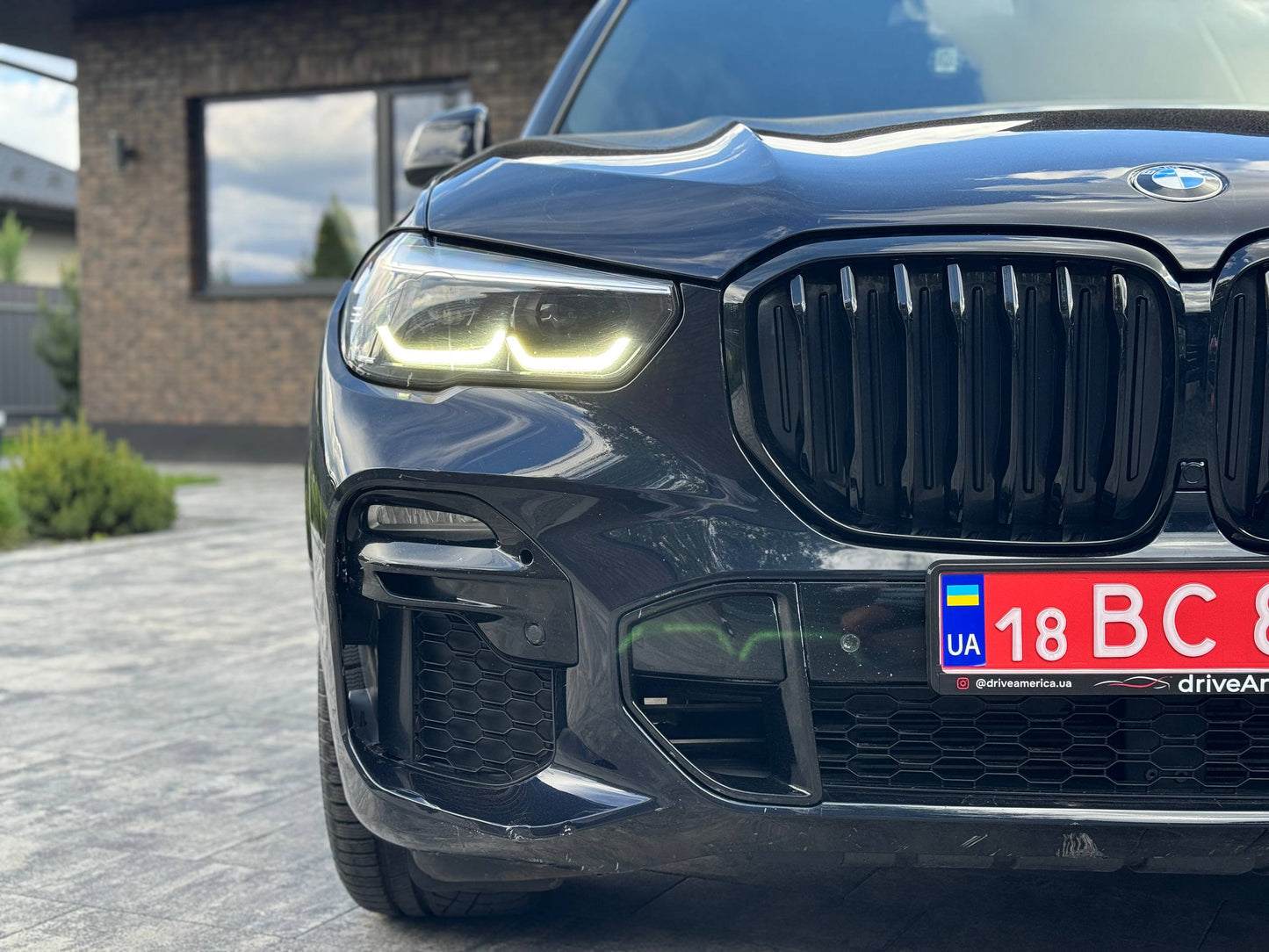 2020 BMW X5 XDRIVE 40i M-SPORT