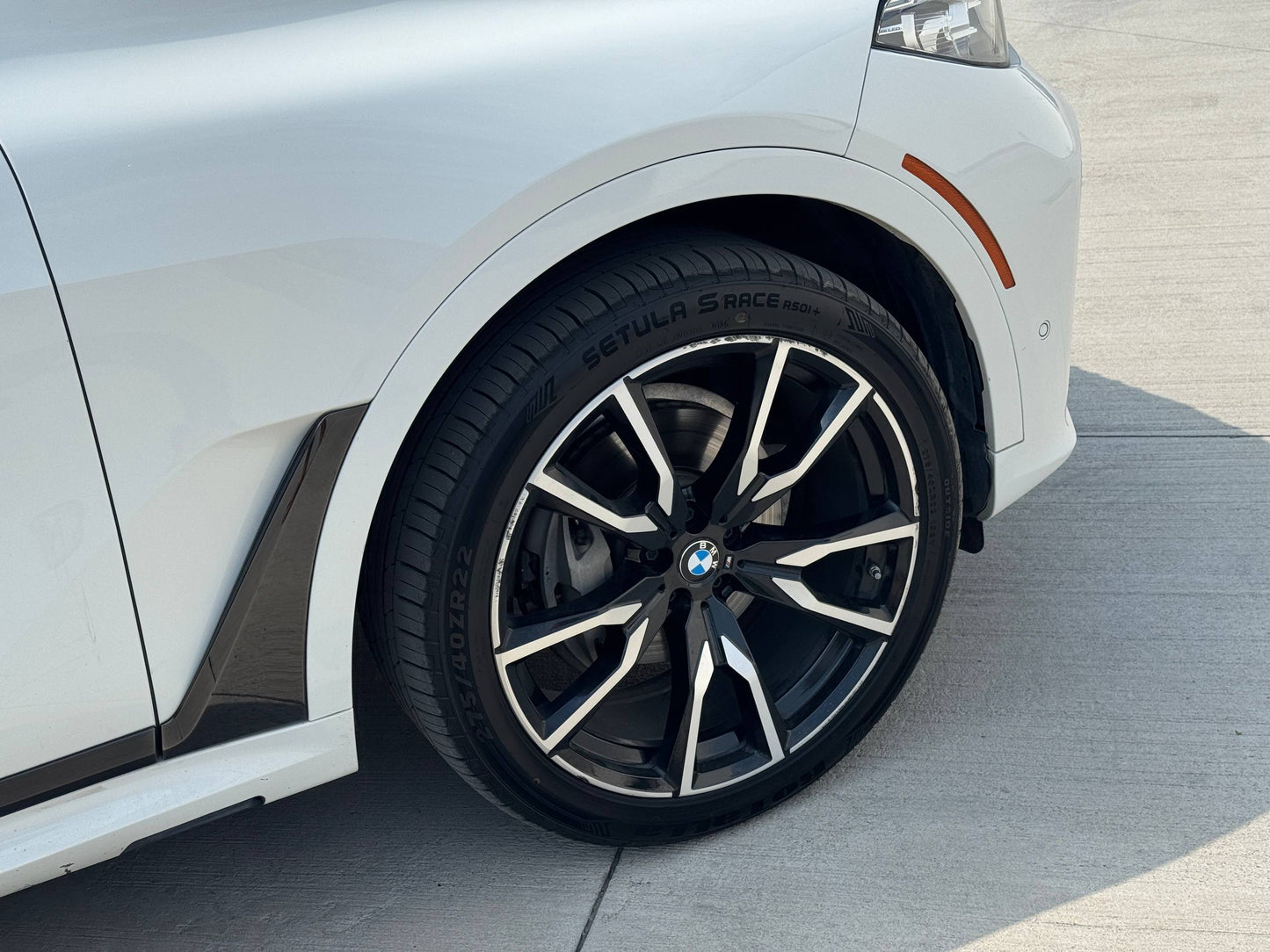2019 BMW X7 40i M-SPORT