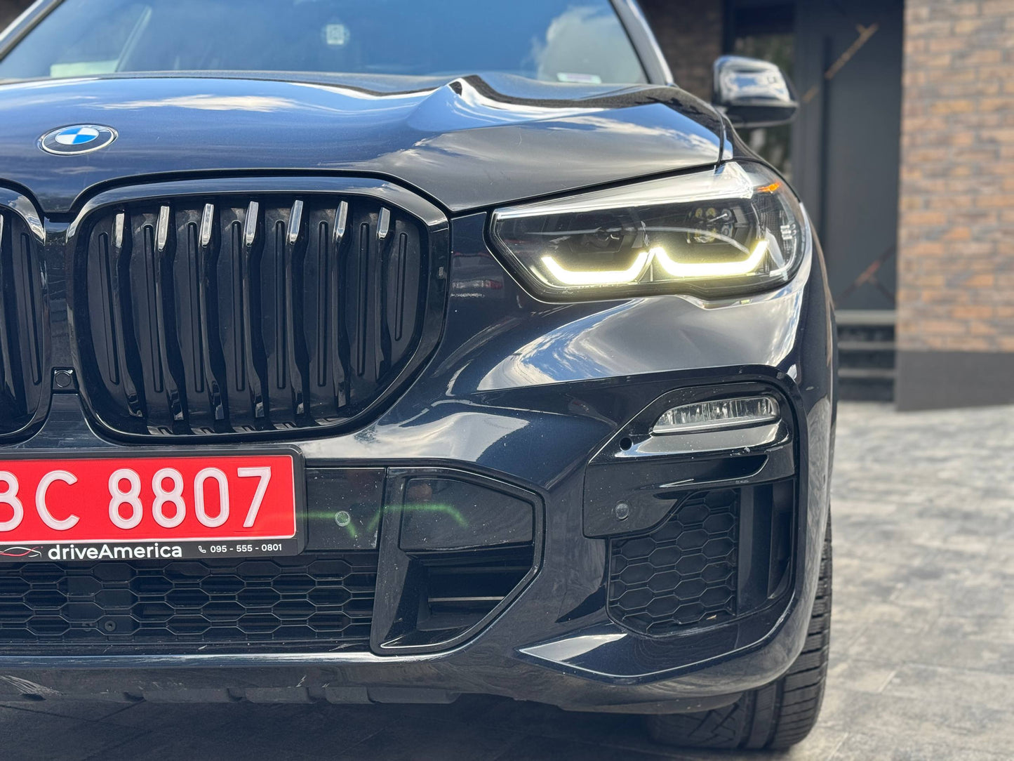 2020 BMW X5 XDRIVE 40i M-SPORT