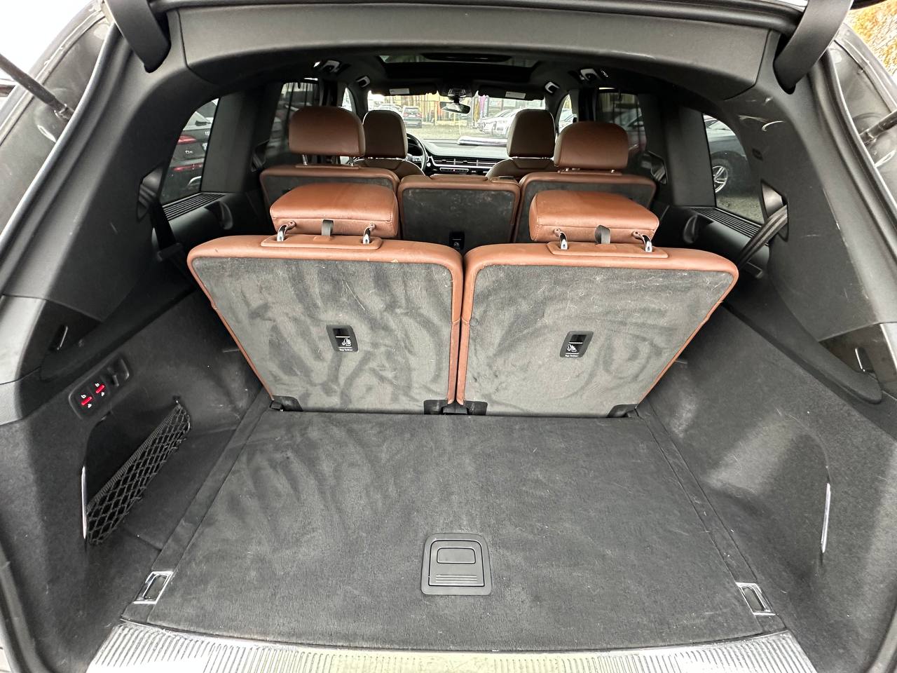 AUDI Q7 PREMIUM PLUS