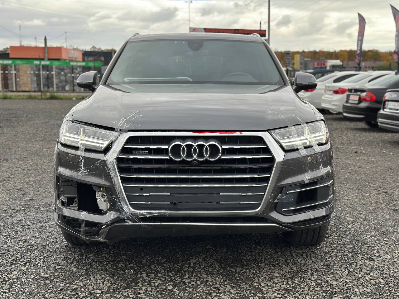 AUDI Q7 PREMIUM PLUS
