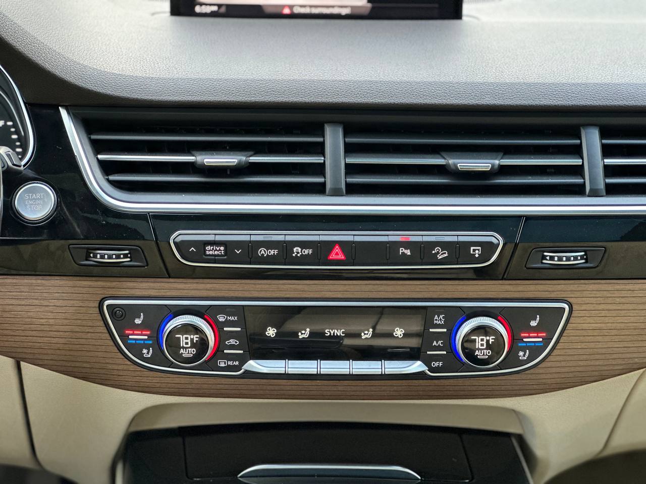 AUDI Q7 PREMIUM PLUS