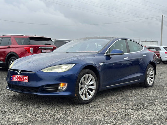 TESLA MODEL S 90D