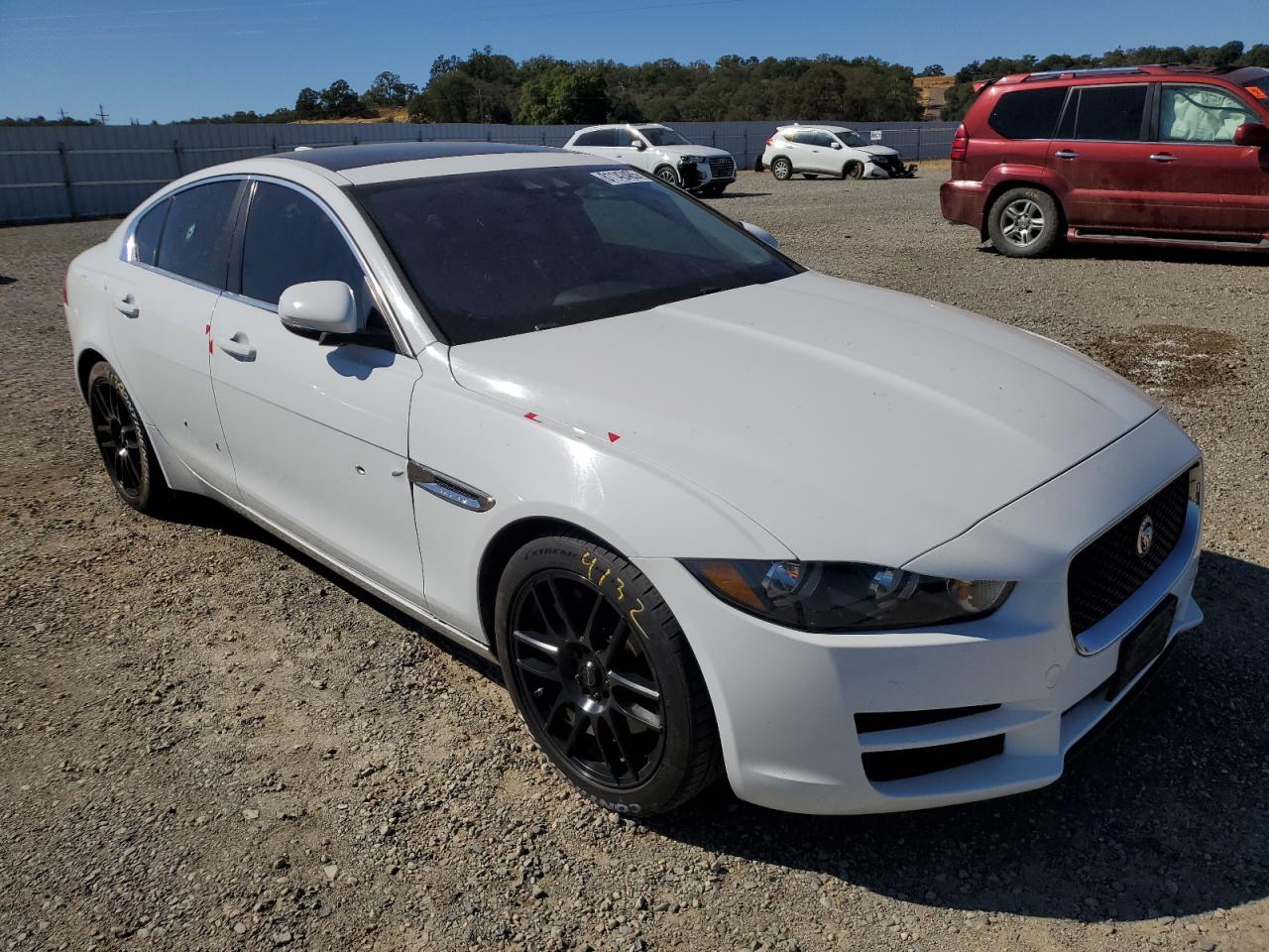 JAGUAR XE