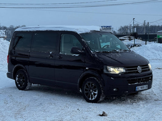 2014 VOLKSWAGEN MULTIVAN