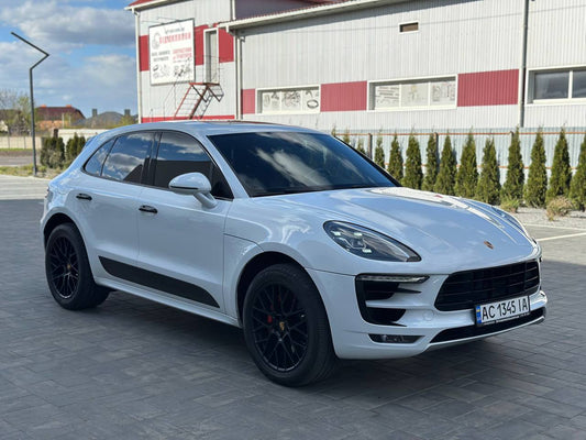 2016 PORSCHE MACAN GTS