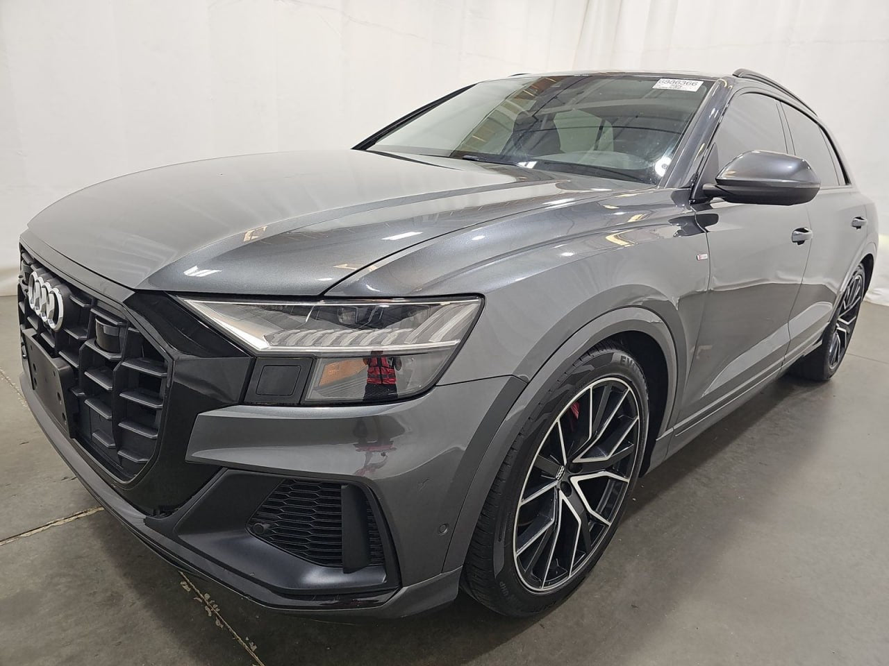 2020 AUDI Q8 S-LINE(ПНЕВМА)