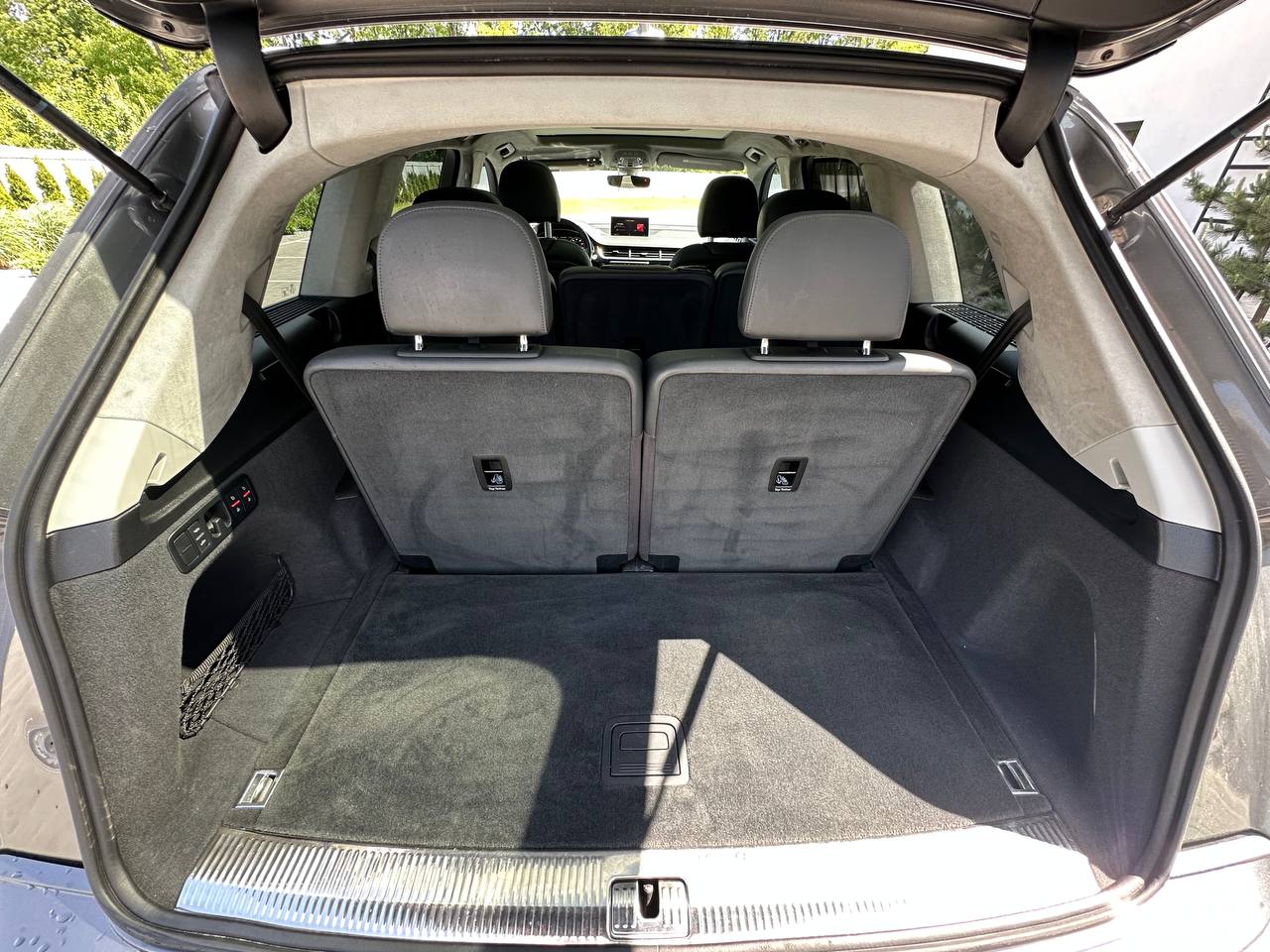 2017 AUDI Q7 PRESTIGE (ПНЕВМА)