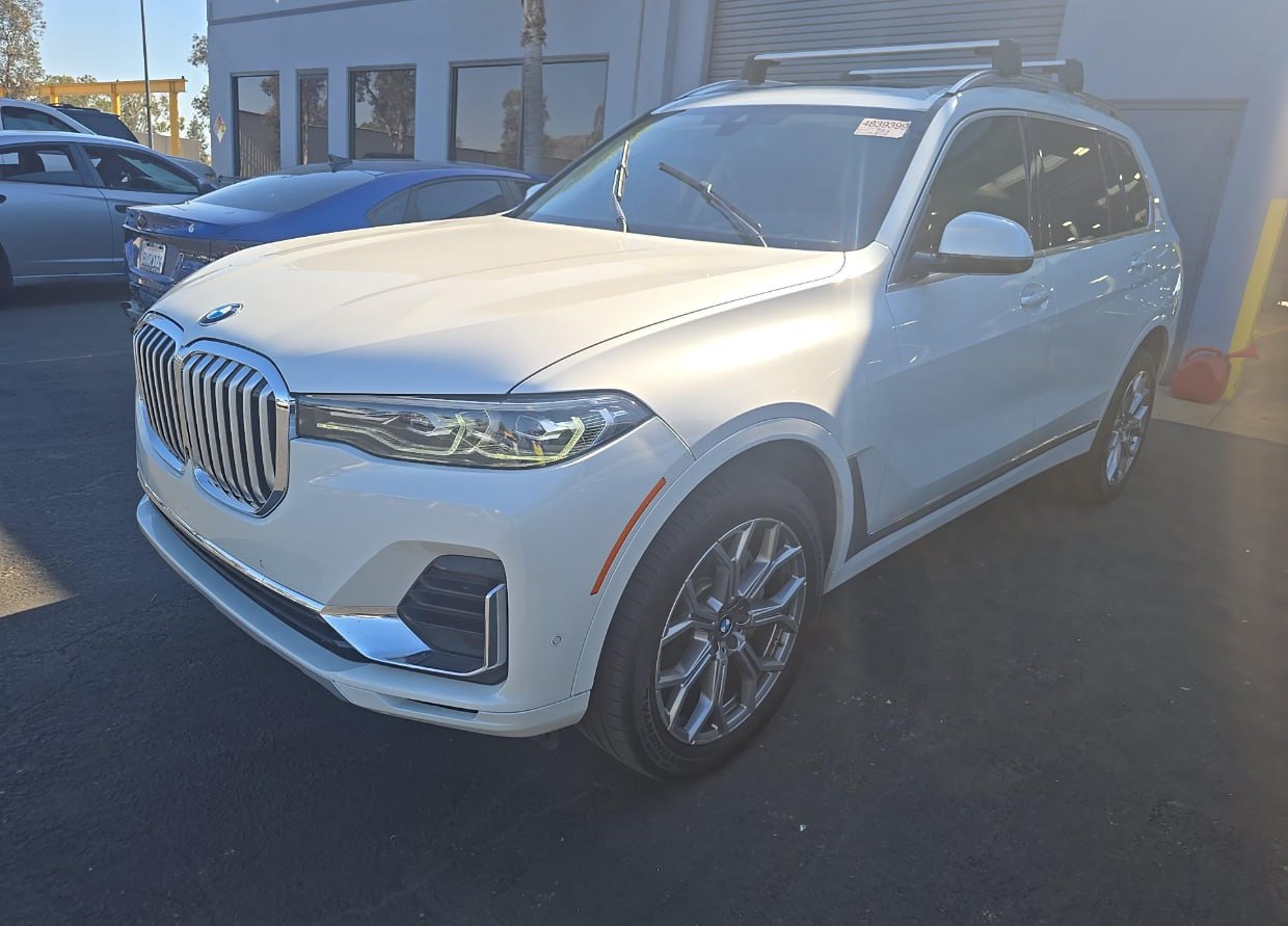 2020 BMW X7 40i