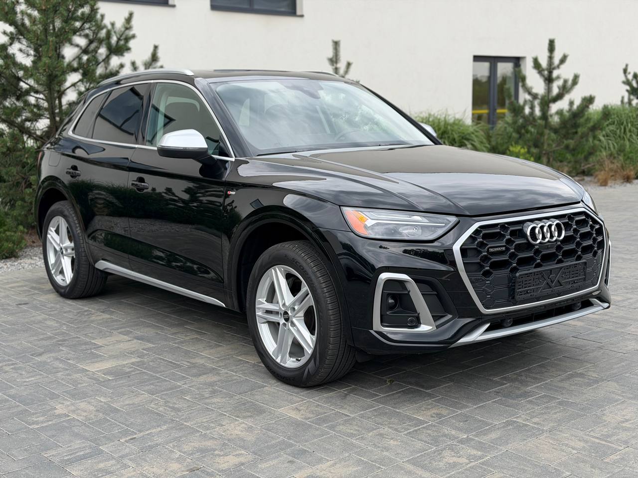 2024 AUDI Q5 HYBRID PREMIUM PLUS