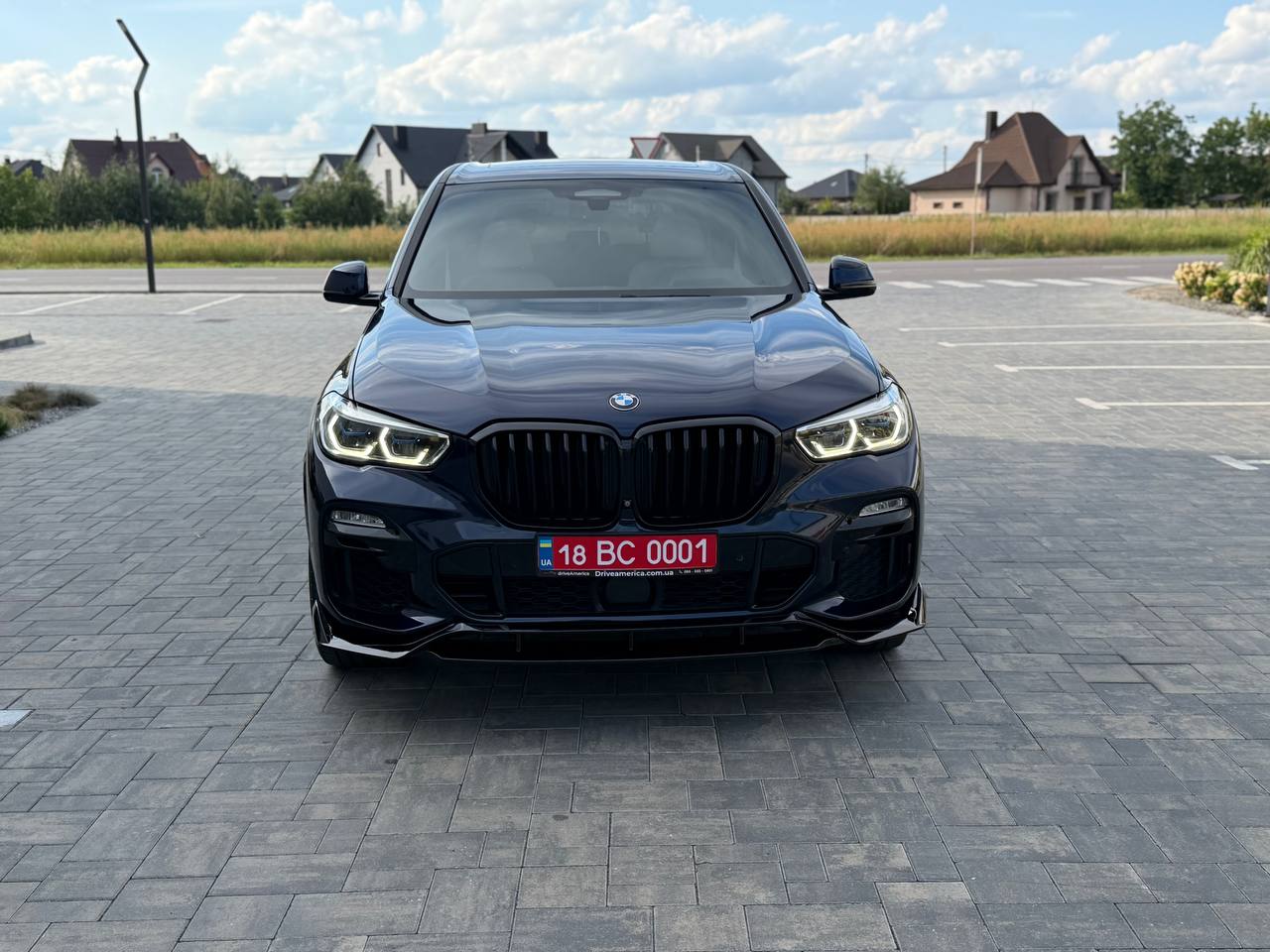 2020 BMW X5 M50i