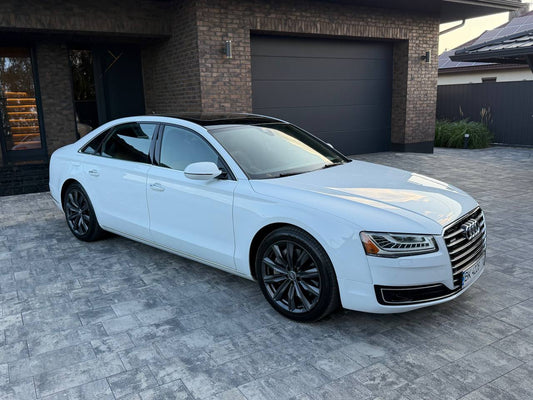 2015 AUDI A8 LONG